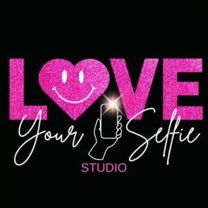 Love Your SELFie Studio